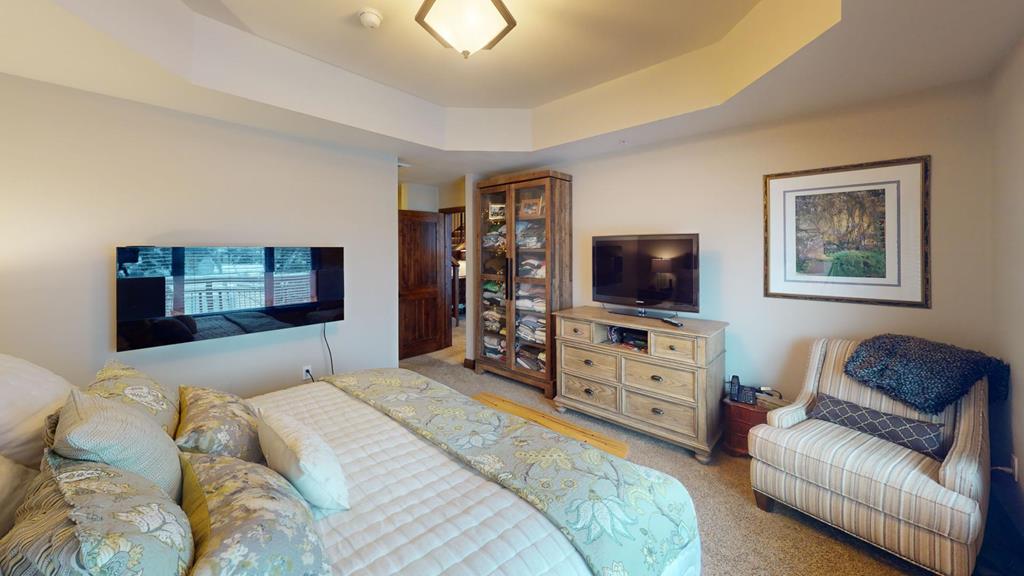 Electric Fireplace in Main Level En-Suite