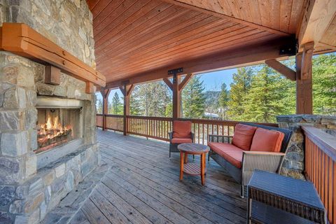 Photo of 20 Francois Court, Donnelly, ID 83615 (MLS # 542502)