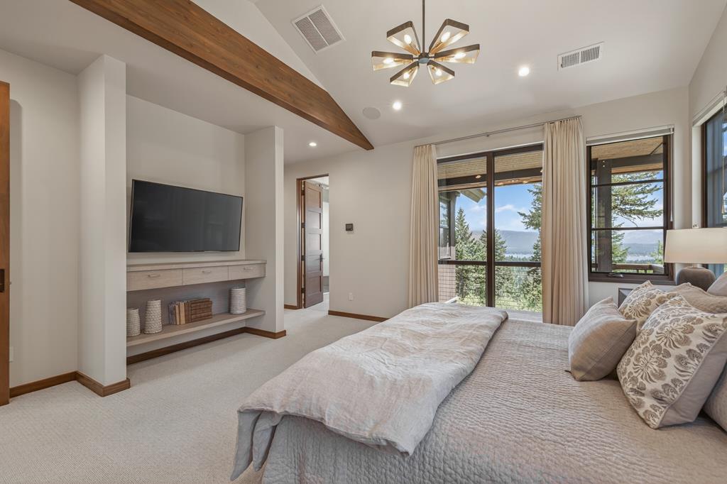 Main Level Master Suite