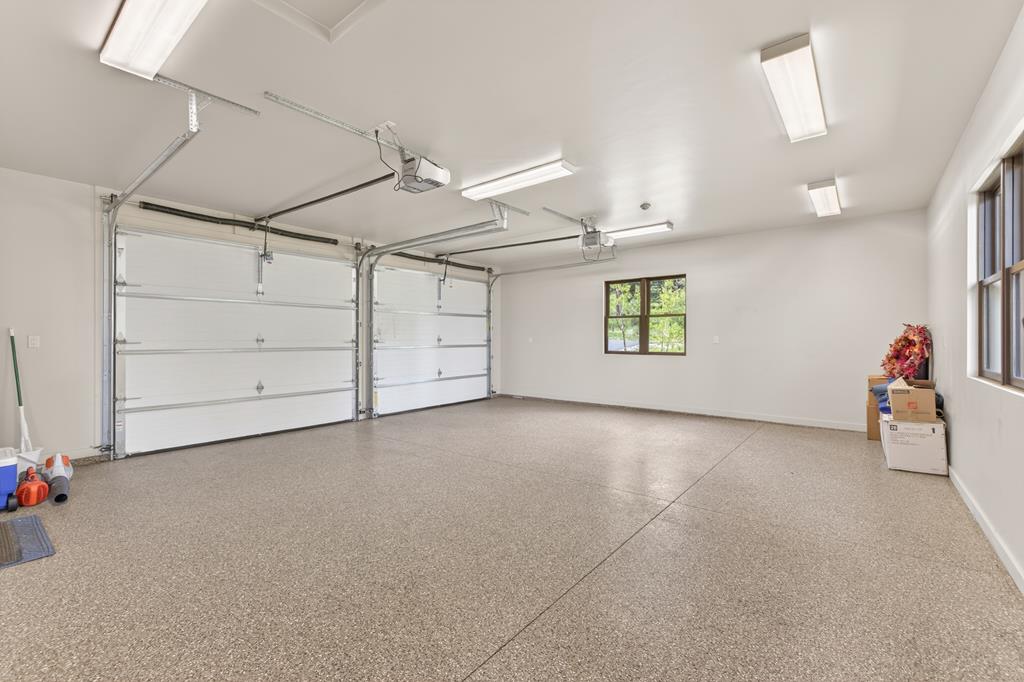 4 Car Garage