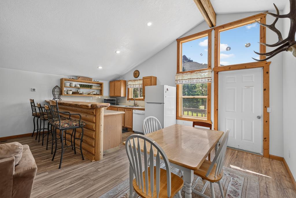 Picture for the property 544798, 8 beds, 7 baths