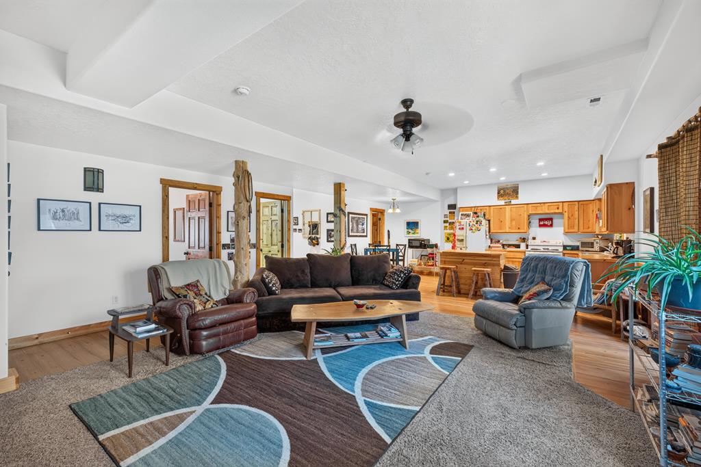 Picture for the property 544798, 8 beds, 7 baths