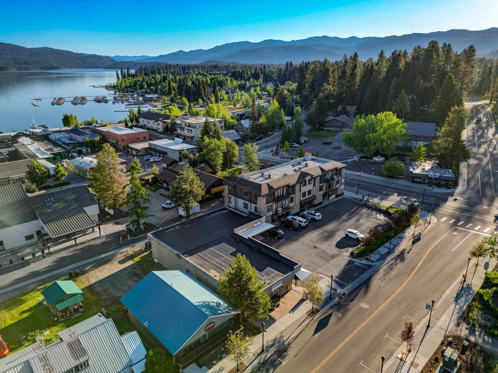 The Mountain Lake Town of McCall