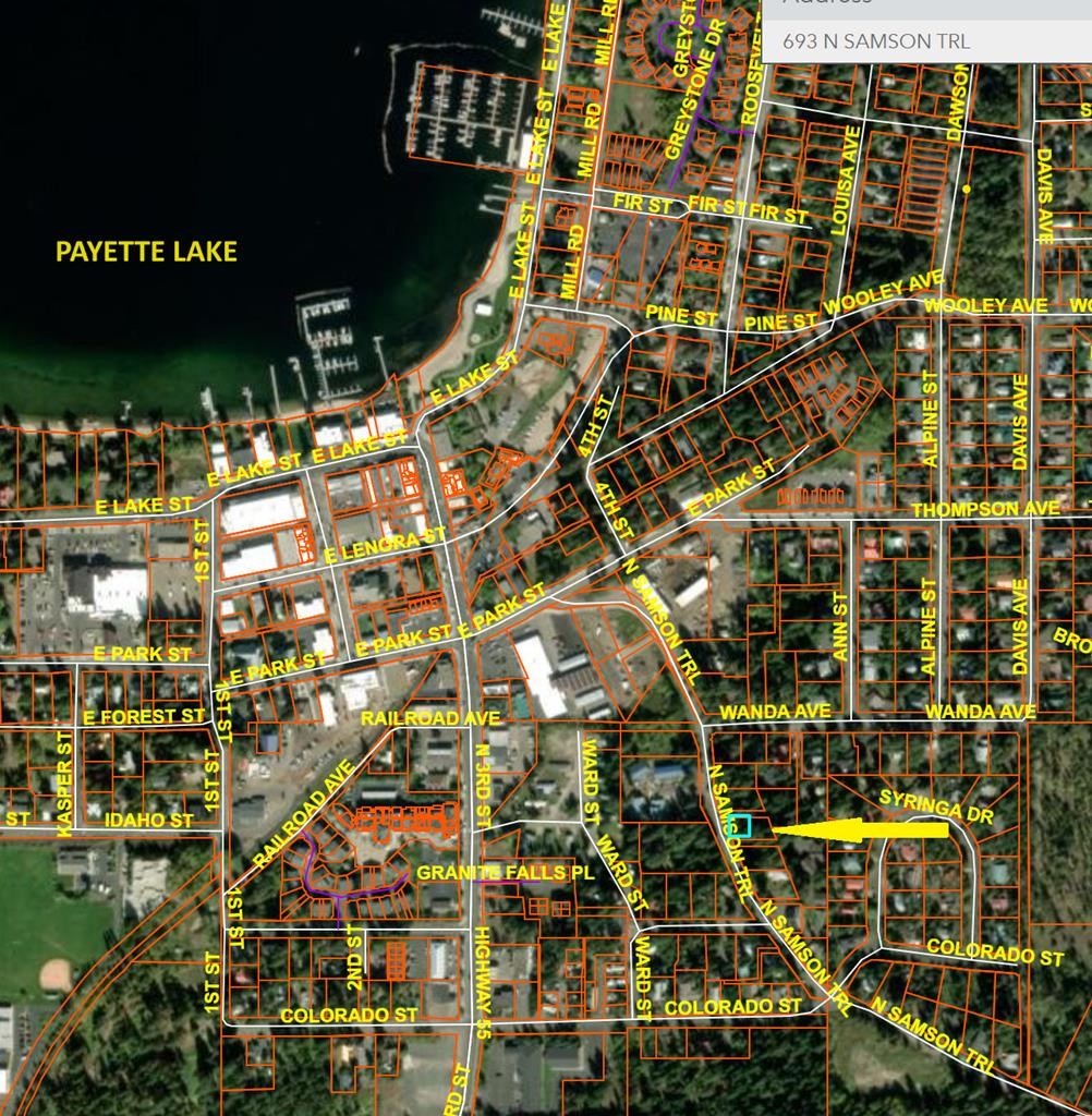 Proximity to Town and the Lake