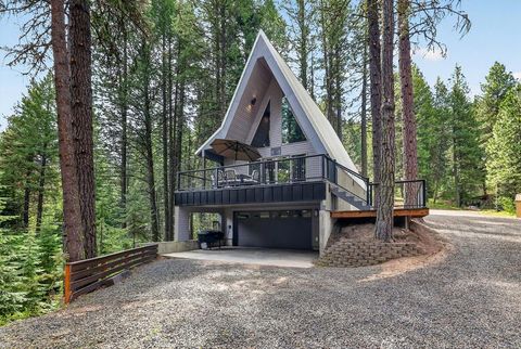 Photo of 44 Landale Lane, Cascade, ID 83611 (MLS # 544408)