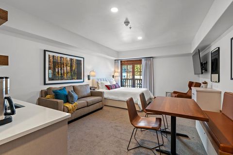 Photo of 75 Arling Center Ct #316, Donnelly, ID 83615 (MLS # 544096)