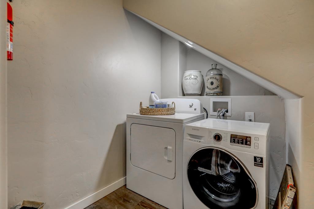 Lower Level 2nd Laundry Room