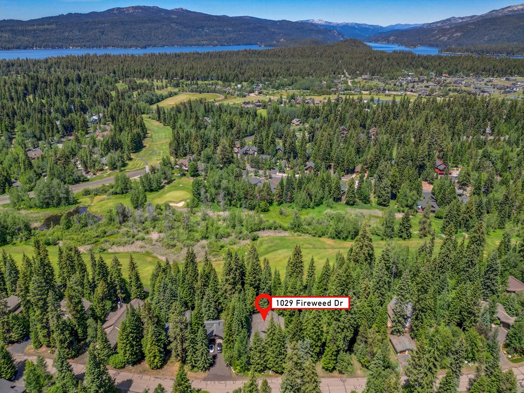 Proximty to Golf Course