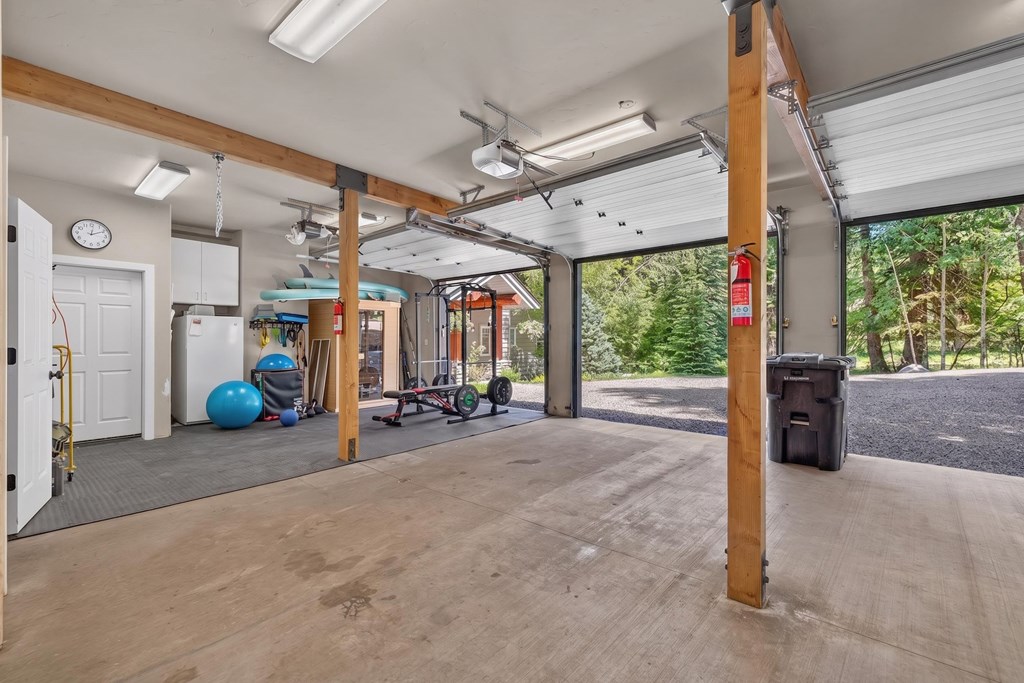 3 Car Garage