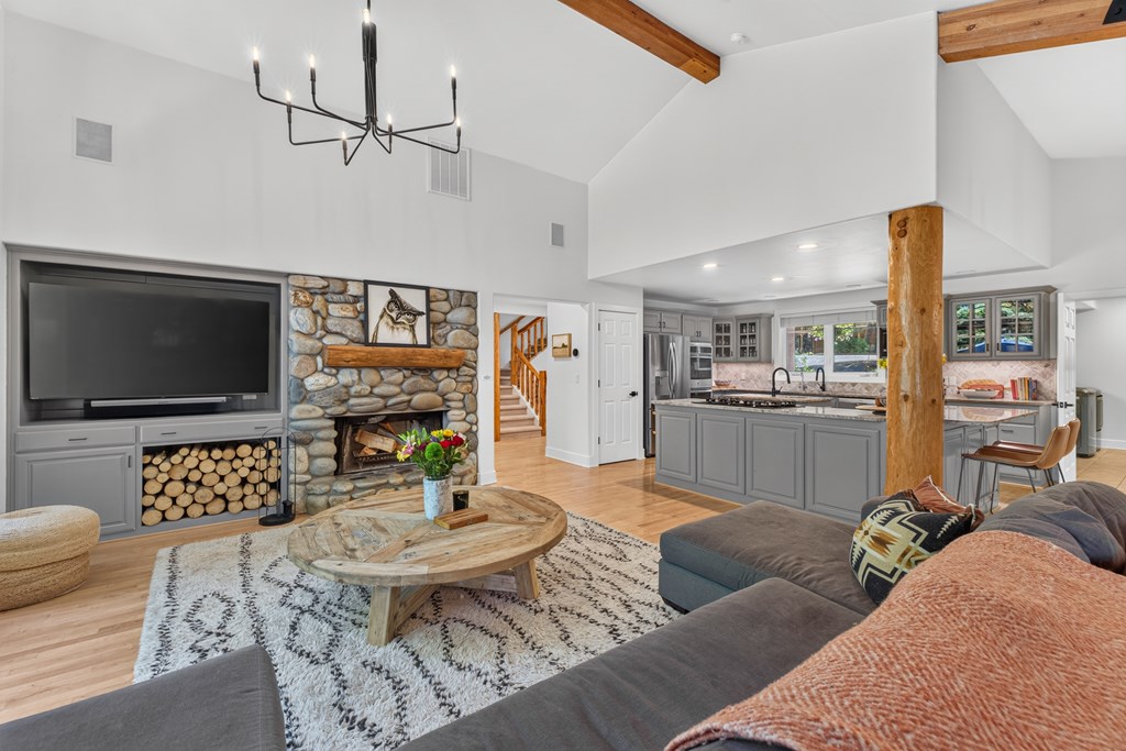 Fireplace and Entertaining Area