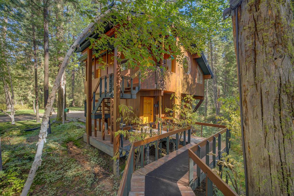 Bunkhouse.