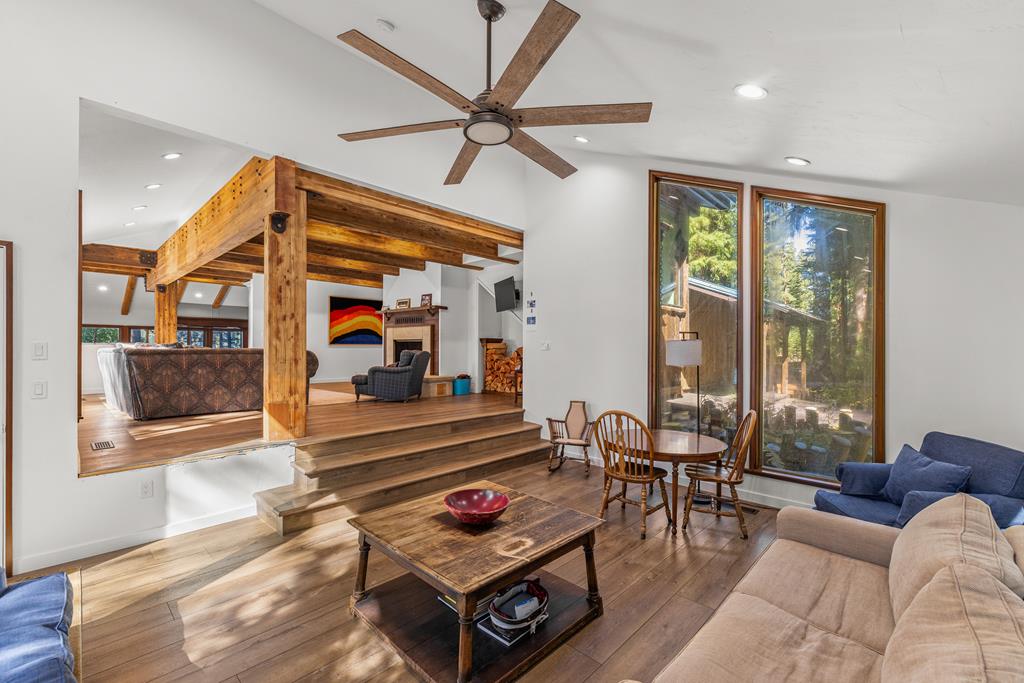Second living area.