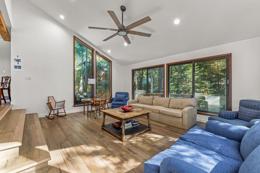 Second living area.