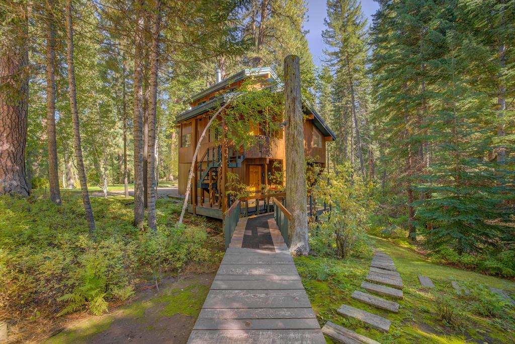 Boardwalk to the bunkhouse.