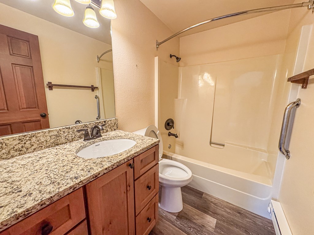 Upstairs Bathroom #2