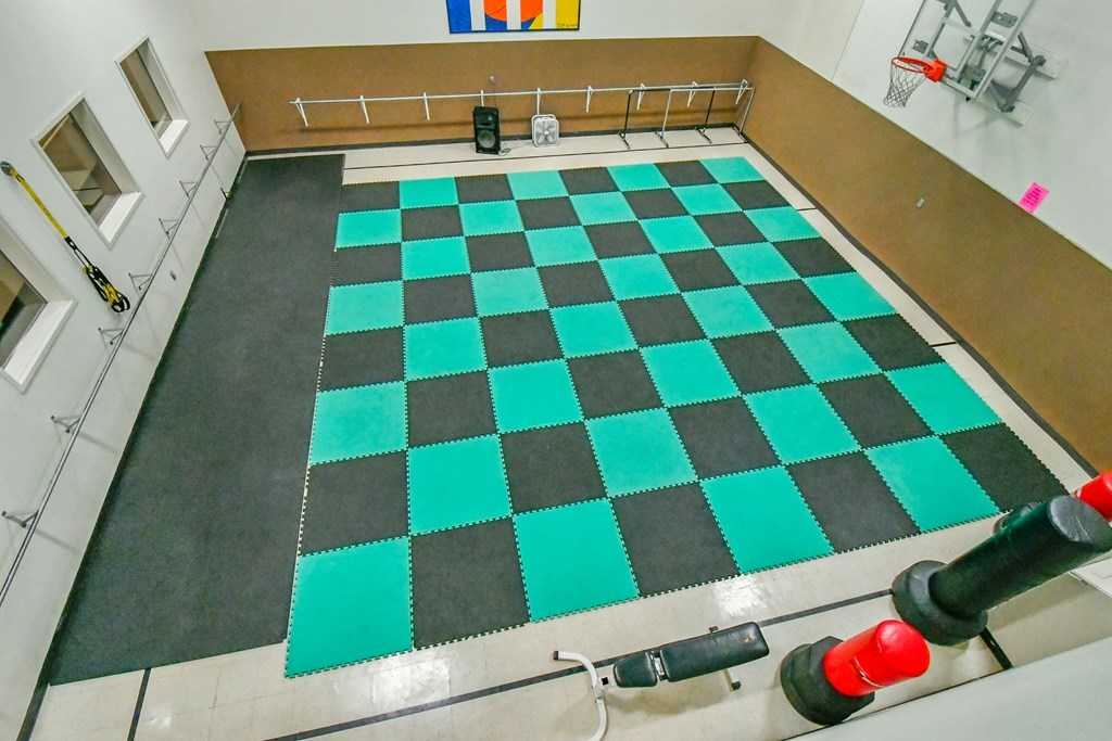 Aspen Village Amenities