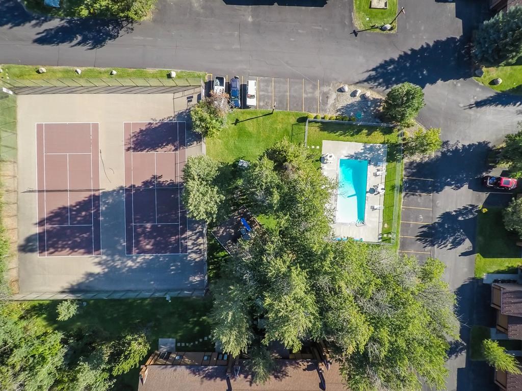 Aspen Village Amenities