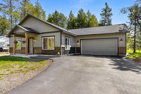 Photo of 28 White Fir Loop, Donnelly, ID 83615 (MLS # 544132)