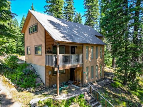 Photo of 2141 Lydia Drive, Donnelly, ID 83615 (MLS # 543996)