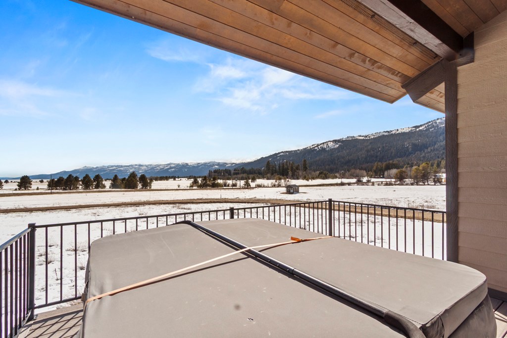 Hot Tub and View from Upstairs