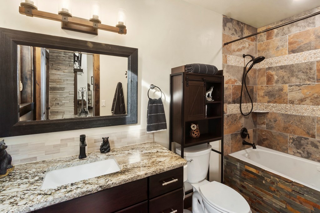 Main Floor Full Bathroom