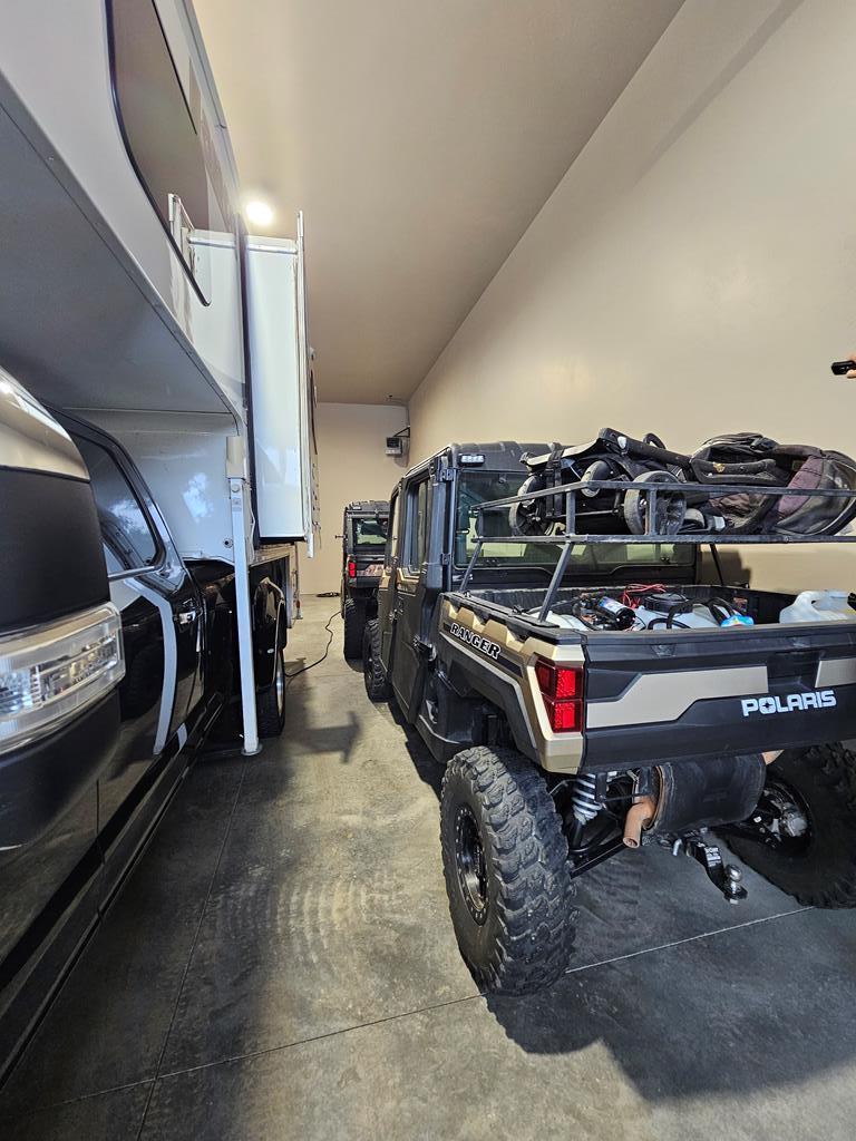 Single unit with camper & 4 by 4