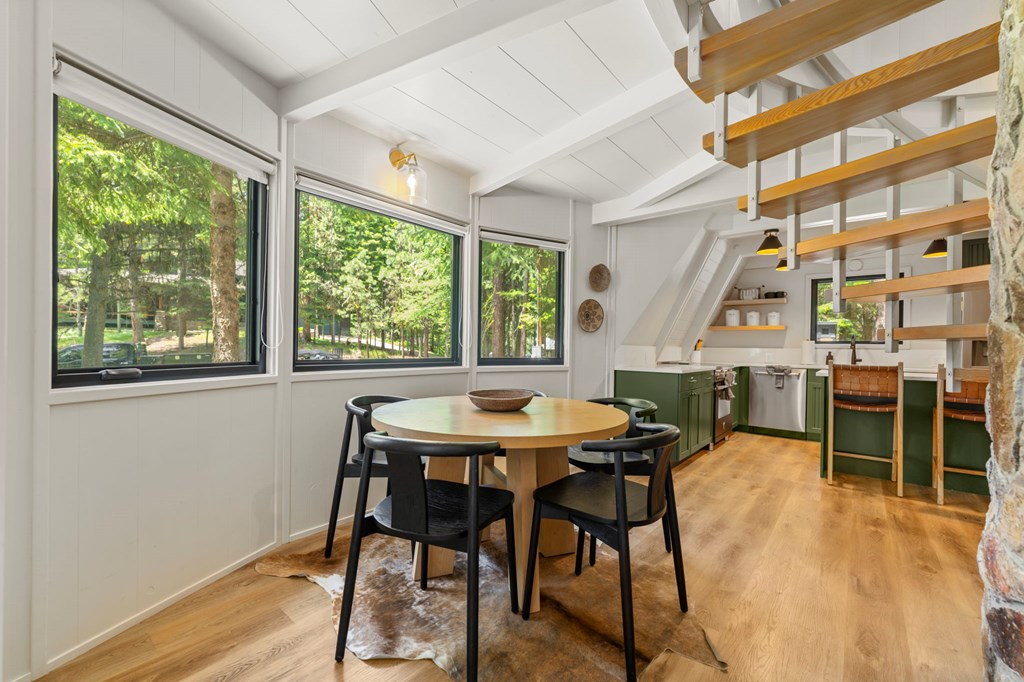Dining Area, Conveniently located between the kitchen and the living room.