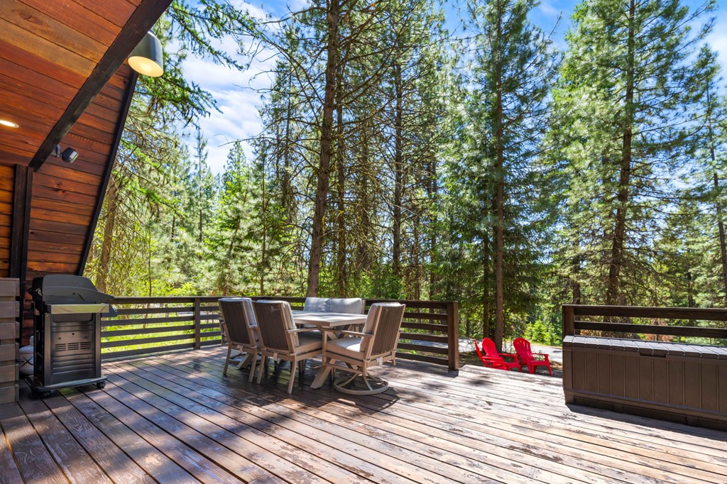 The large deck has plenty of room for entertaining and dining.