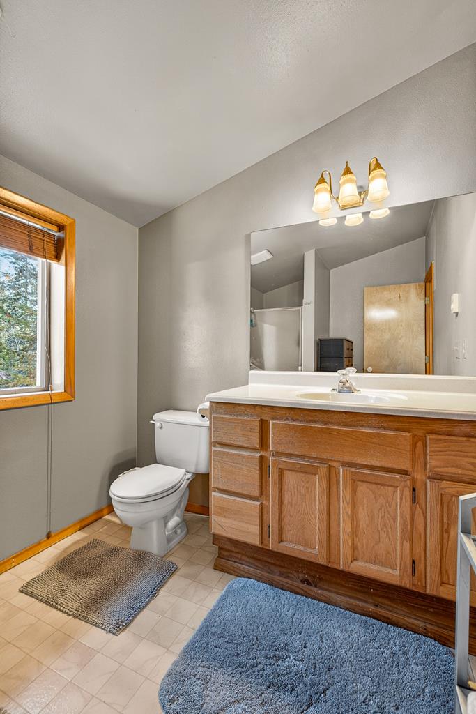 Vaulted ceilings in bathroom