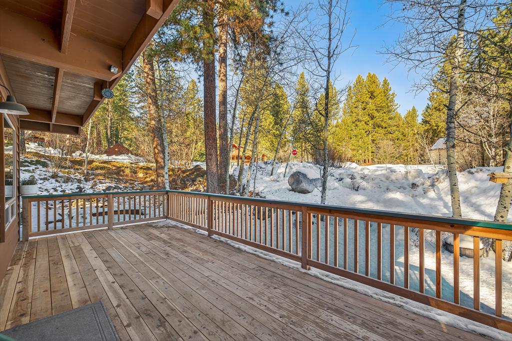 Front deck has a private feel.