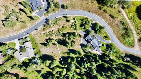 Photo of 495 Discovery Drive, Donnelly, ID 83615 (MLS # 543365)