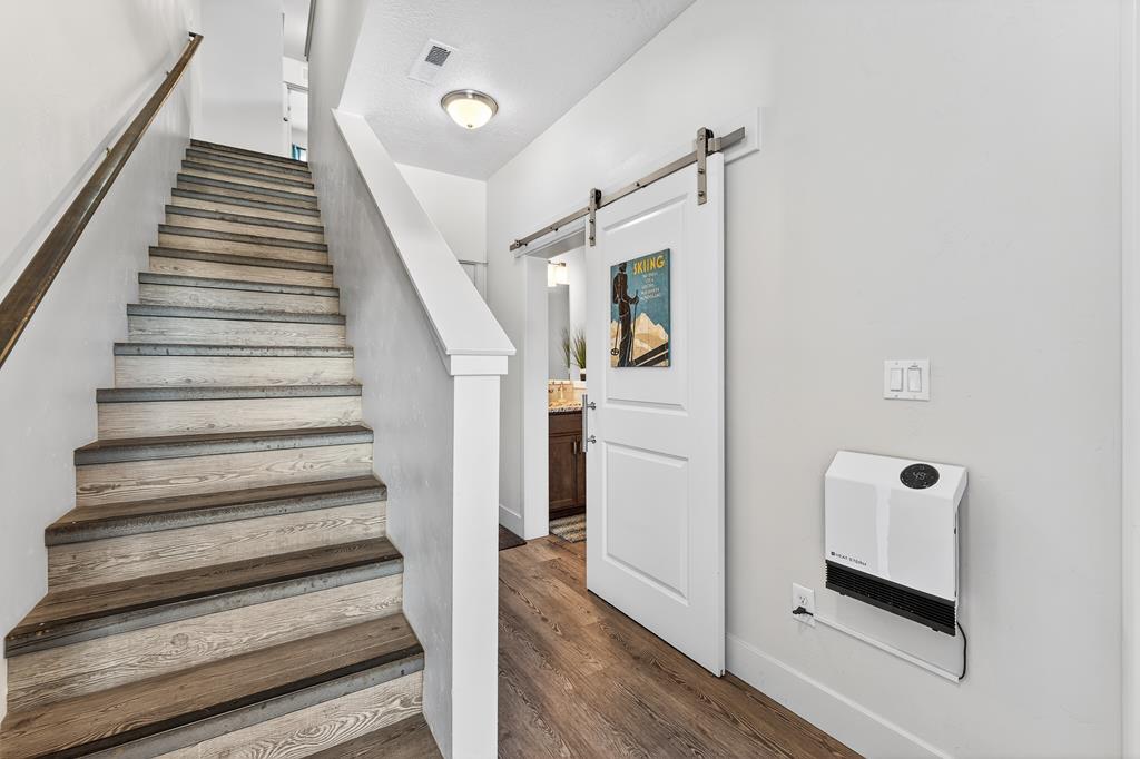 Metal protective plates on stairs.