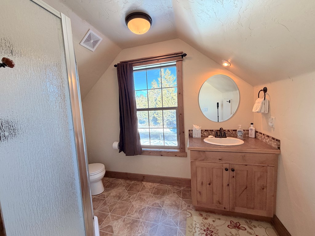 Full Bathroom above Garage