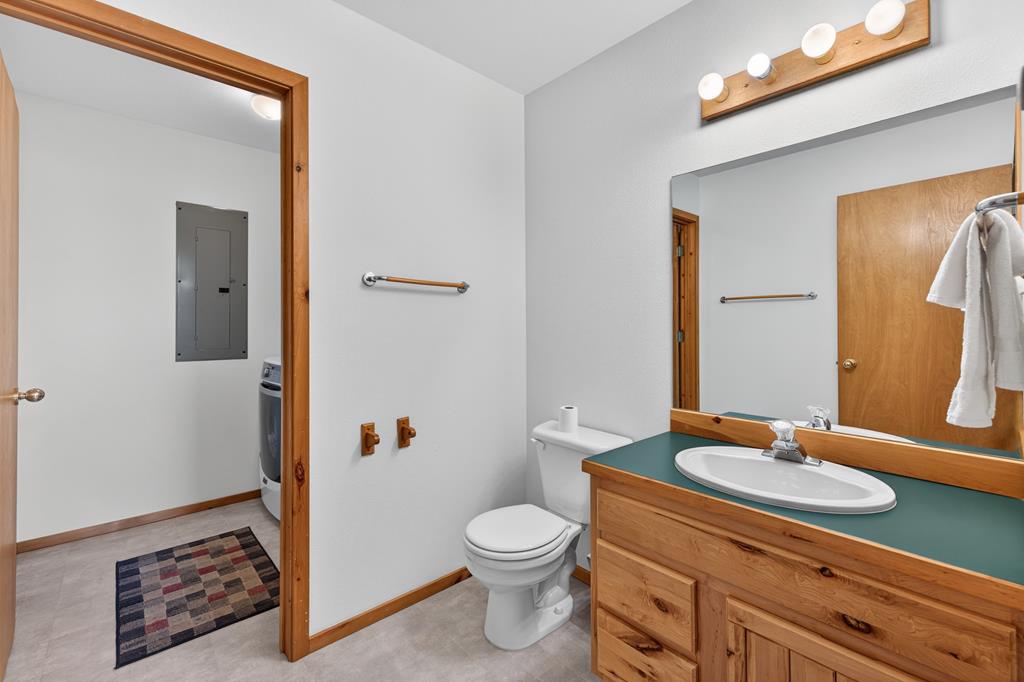 Guest Half Bath