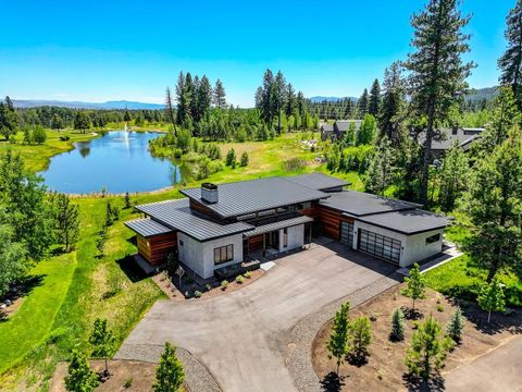 Single Family Residence in McCall ID 357 Whitetaill Drive.jpg