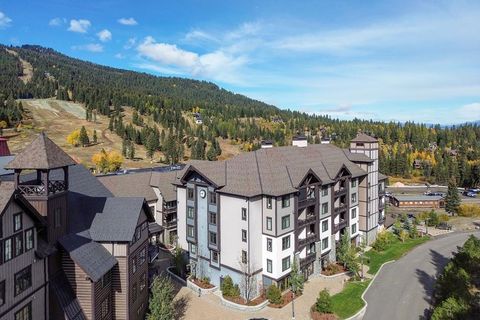 Photo of 720 Village Drive #311, Donnelly, ID 83615 (MLS # 543625)