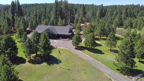 Photo of 191 Clear Creek Road, Cascade, ID 83611 (MLS # 544384)