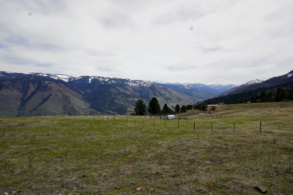Upper Building Site/ Accessed from Cougar Court