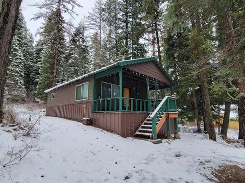 Photo of 653 Docs Court, Cascade, ID 83611 (MLS # 544164)