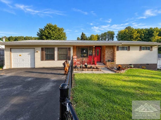 131 GREENWAY RD, PRINCETON, WV 24739 - Image 90abaacc4756cafc7d53f5ceb2dfcd1a/3500492276