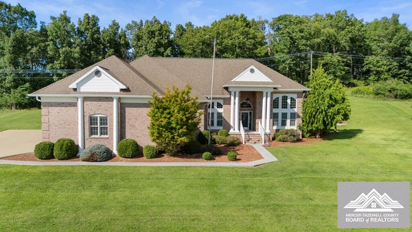 574 MISTY HILLS DR, PRINCETON, WV 24739 - Image 9bca3eb59892a6ff6097ddbc1a6f4e14/3057512250