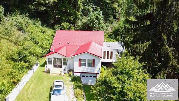 3798 RICH CREEK RD, ROCK, WV 24747 - Image a3c2e7e4c47fec824cefe611db2a013a/1987624723