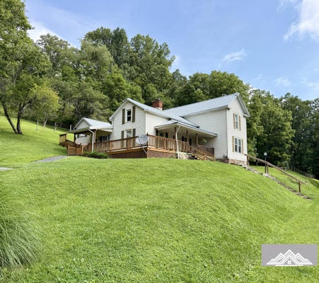 4423 WRIGHTS VALLEY RD, BLUEFIELD, VA 24605 - Image dea9d3d8ff1c5196ec63765ec039dcc0/943085659