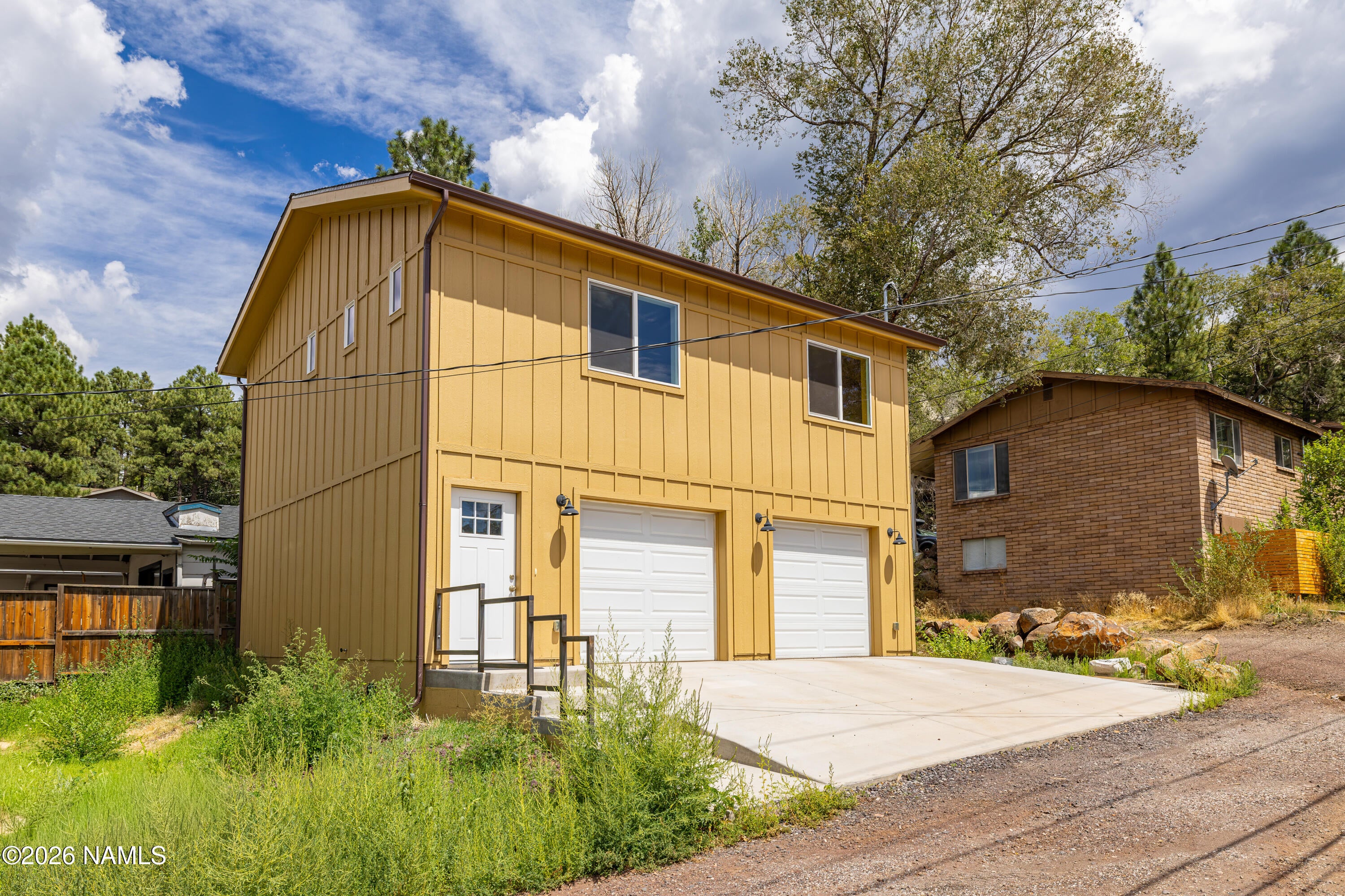 210 N Elden Street