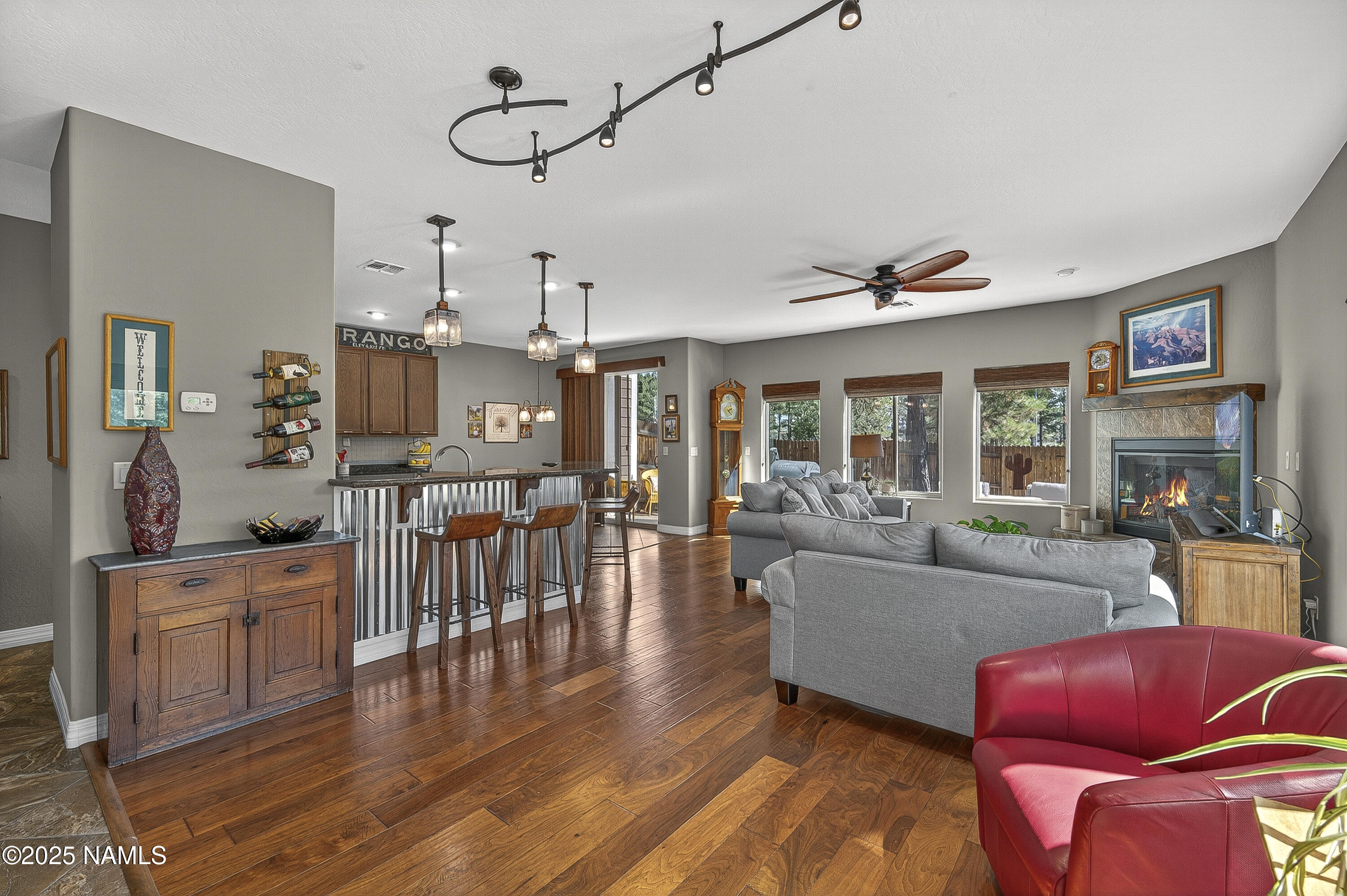 1172 N Warm Springs Trail