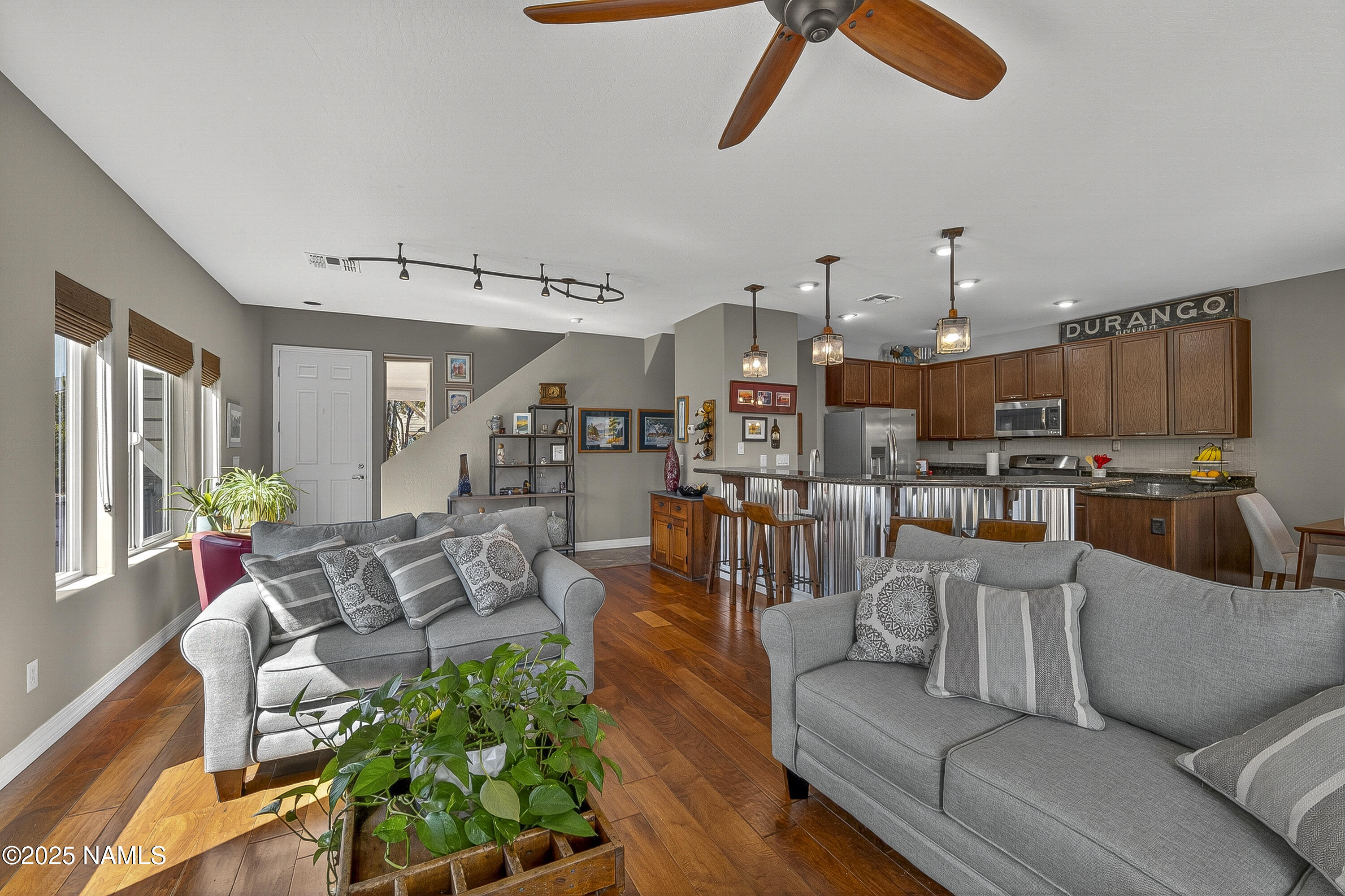 1172 N Warm Springs Trail