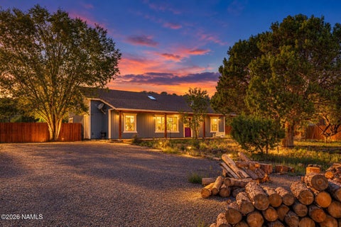Photo of Flagstaff, AZ 86004 (MLS # 205790)