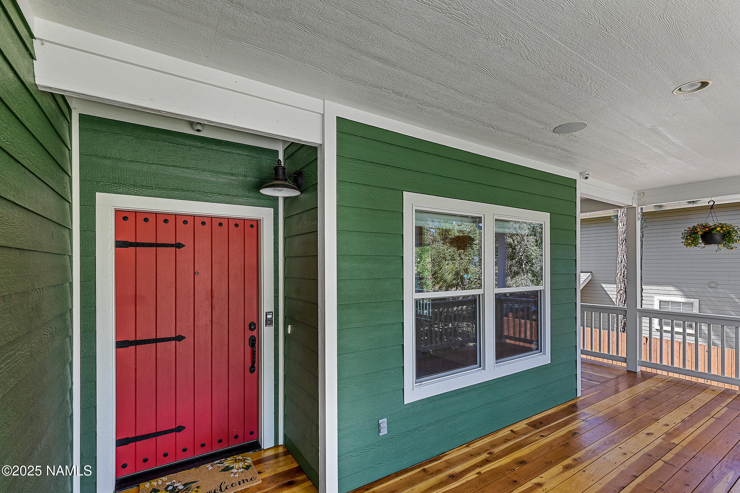 1547 W Daydream Drive Drive