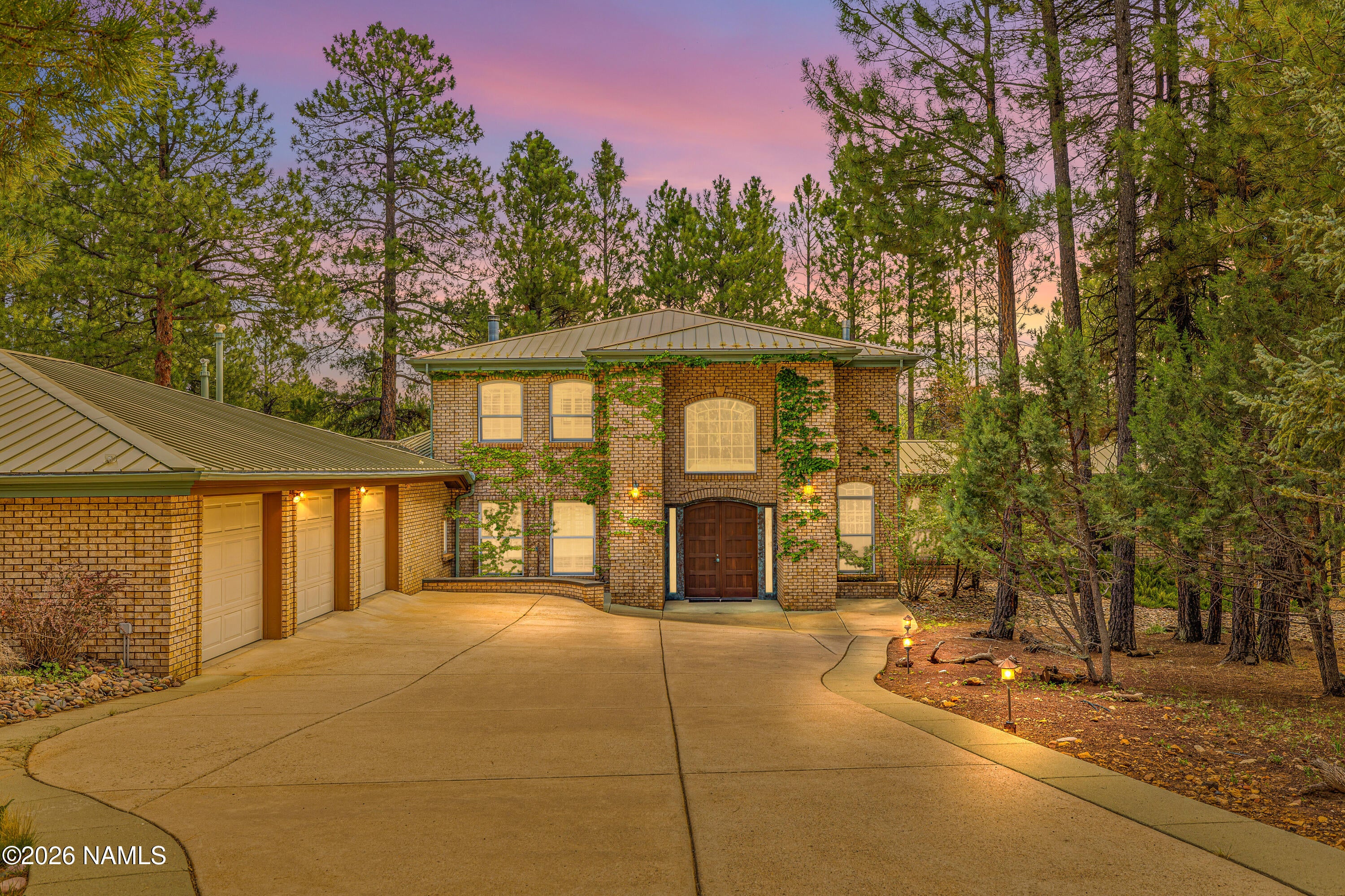 5035 E Lake Country Road