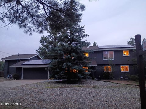 Photo of Flagstaff, AZ 86004 (MLS # 205859)